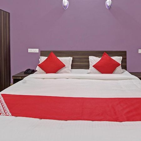 Oyo 48704 Rashi Farms Otel Hubli Dış mekan fotoğraf
